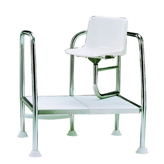 Fluidra Usa Llc 3' High Short Lifeguard Chair Astral Includes Chair And Platform - 15673