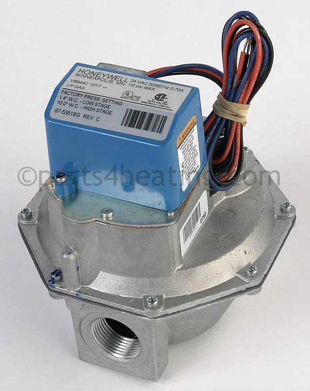 Raypak601094Combination 2-Stage Gas Valve Professional 1 Inch IID