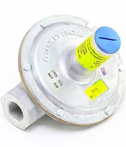 Maxitrol 325-5L-3/4 3/4" Line Regulator (600,000 BTU) 325 Series Gas Pressure Regulator