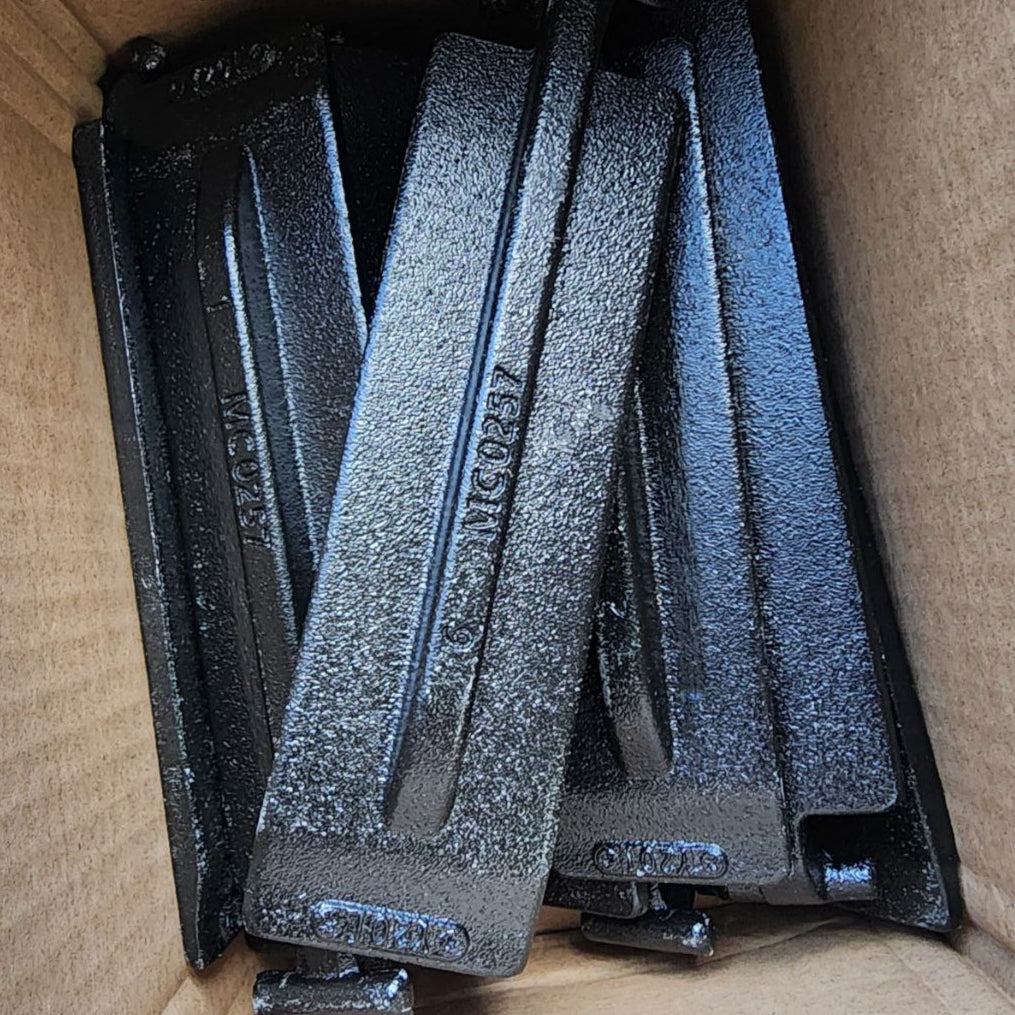 APC MC0257 Heavy Duty 3 Bracket Extension (Extends a Heavy Duty 2 from11” to 18”)